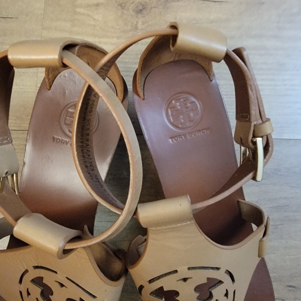 Tory Burch Zoey Leather Logo Wedge Sandals - Picture 8 of 12